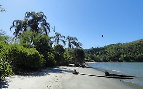 Casa simples Pereque açu - Ubatuba